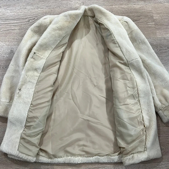 Vintage Dasco Faux fur cream mid length coat jacket mob wife fuzzy women’s small - Picture 12 of 14